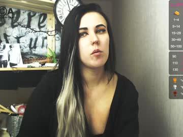 _kellyspike_ chaturbate