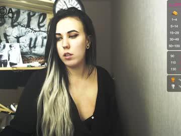 _kellyspike_ chaturbate