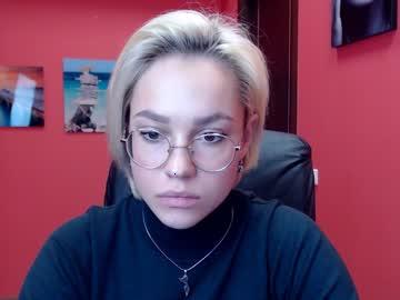 agnes_treis chaturbate