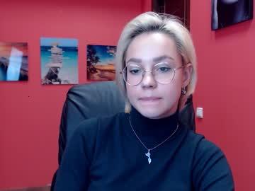 agnes_treis chaturbate