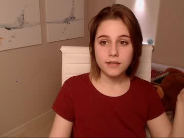 avia_pretty chaturbate