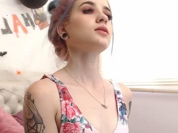 avril_harper_ chaturbate