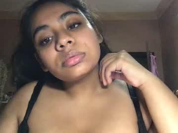 bellaend19 chaturbate