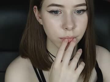 chloe_liam chaturbate