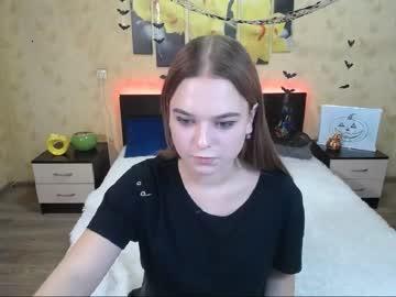 chloeglamorous18 chaturbate