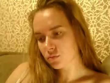 curly_sue_kiss chaturbate