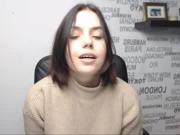 cutieanaa chaturbate