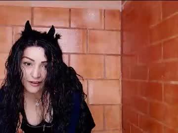 dafneemaitlano chaturbate