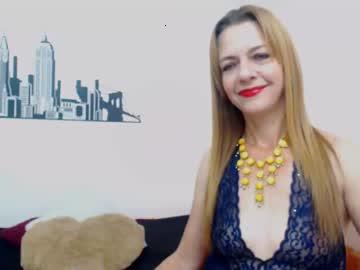 danalawrence3 chaturbate