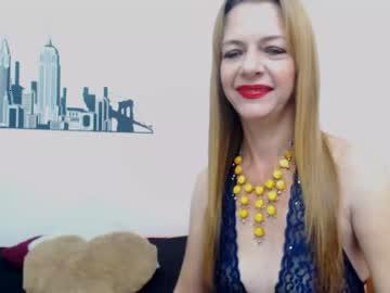 danalawrence3 chaturbate