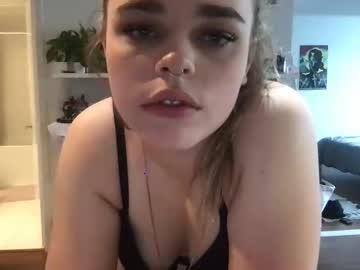 darlingalice1998 chaturbate