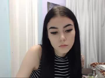 dearlotti chaturbate