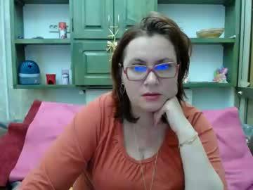 dyannelovee chaturbate