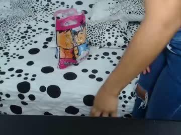 elle_rossi chaturbate