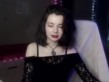 elvisbloom chaturbate