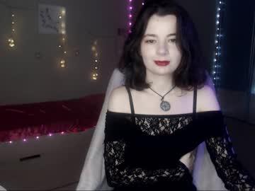 elvisbloom chaturbate