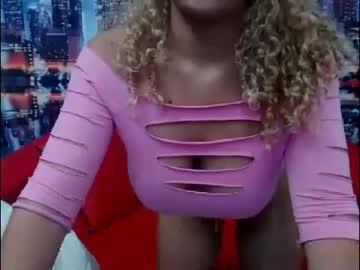 goldtitsbig chaturbate