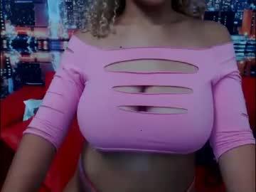 goldtitsbig chaturbate