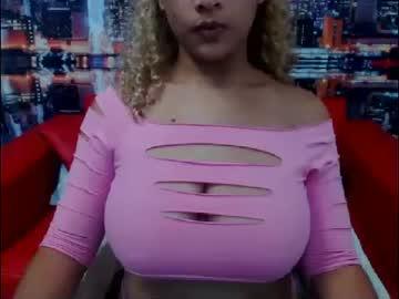 goldtitsbig chaturbate