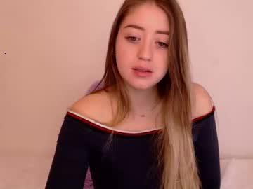 holly_molly_ chaturbate