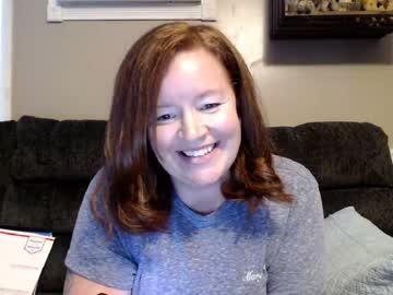 hot_mom_at_home chaturbate