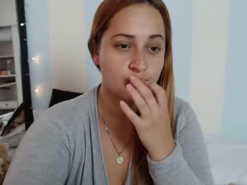 janaflores chaturbate