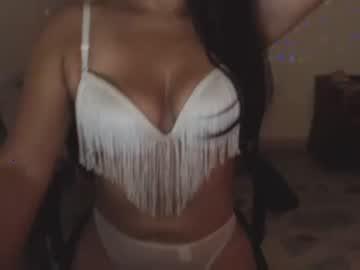 karollwells chaturbate