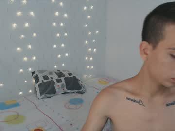 kevin_brooke chaturbate