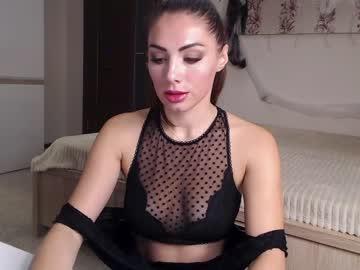 kyliebluee chaturbate