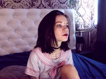 larina_wilde chaturbate