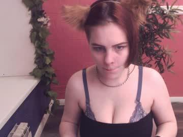 laura_lowrens chaturbate