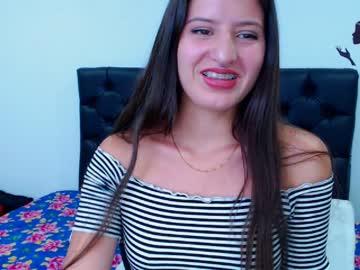 laura_roberts8 chaturbate