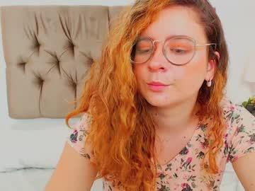 leiaxmoore chaturbate