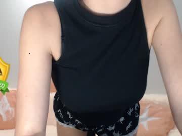 little_sophia_18 chaturbate