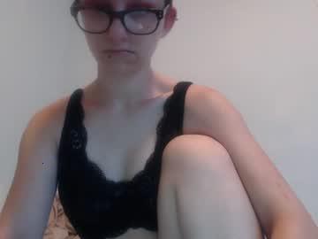 littlegirlashton chaturbate