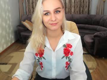 livingforlovee chaturbate