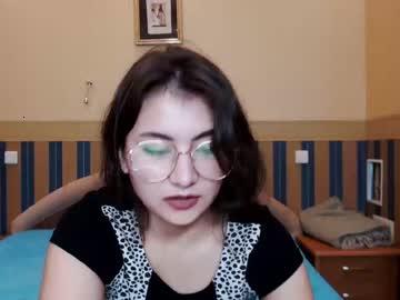 loraliecutter chaturbate