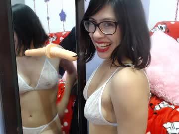 luna_69xs chaturbate