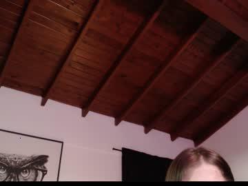 melani_white chaturbate