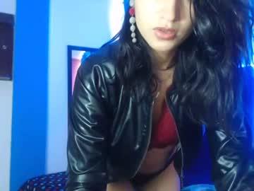 mia_bav3n chaturbate