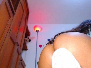 miaa-foxxx- bongacams