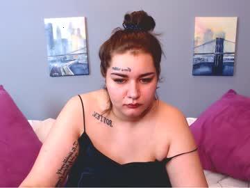 mistressevelynn chaturbate