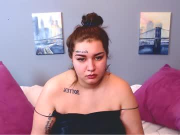 mistressevelynn chaturbate