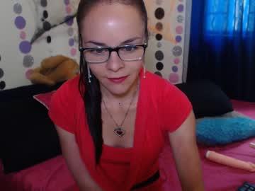 molly_cas chaturbate