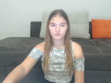 mollyhooottt chaturbate