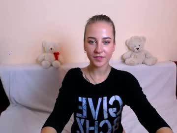 mona_li chaturbate