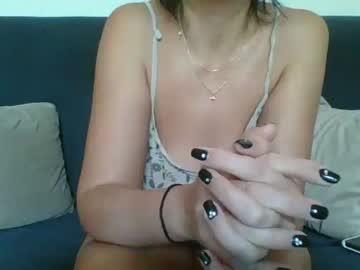 morenasexy18 chaturbate