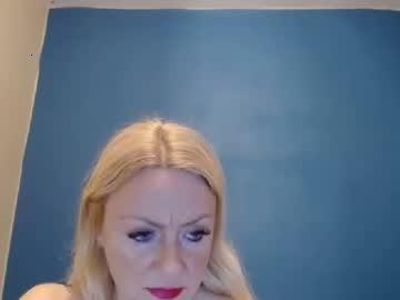 nadinnnea chaturbate