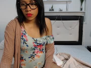 nahomiilee chaturbate