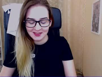 new_blond_angel chaturbate